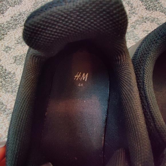H&M Men's Black & Gray Lace Up Breathable Leather Toe Athletic Gym Shoes 10.5 - Picture 8 of 11